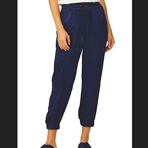 Ramy Brooke size S Navy Cropped Joggers/drawstring pants with pockets urban chic